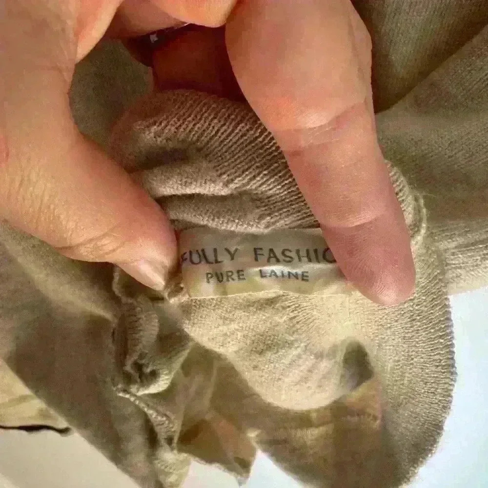 Vintage 1970’s Rare Jean Desses Sweater made in Paris France Brown Wool Cardigan - Picture 7 of 16